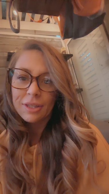 Good morning my loves!!! https://t.co/pcFcnv8RFa