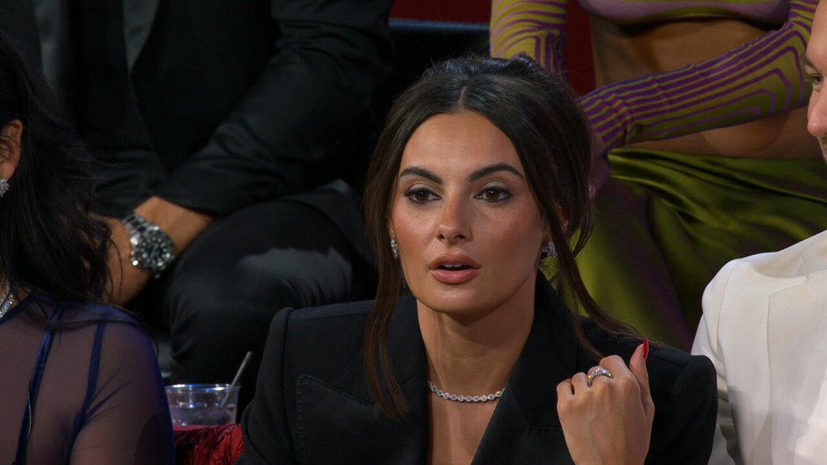 Watch What Happens Live! on X: The official campaign for Paige DeSorbo to  win the Dorit Kemsley Award for Chicest Bravolebrity at #BravoCon 2024  starts right now! ✨ @Paige_DeSorbo @BravoTV @Peacock  t.co7RUJAjPE4X 