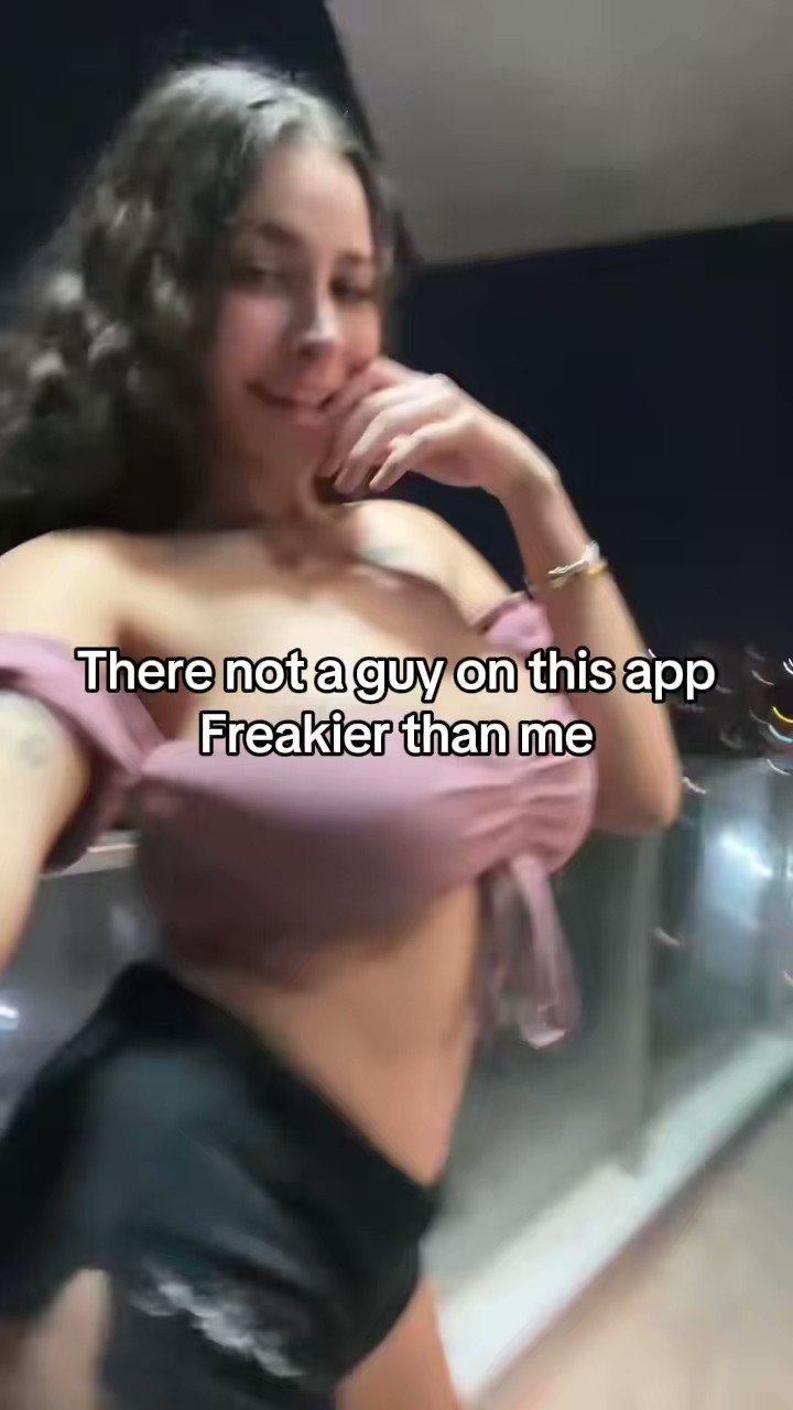 Lia Smith on X: 2023-11-14 💗 #horny #freaky #nsfw  t.cokIydeDmTMa  X