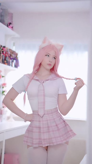 What colour are my panties? Watch carefully ? https://t.co/S0j2FzoQsf