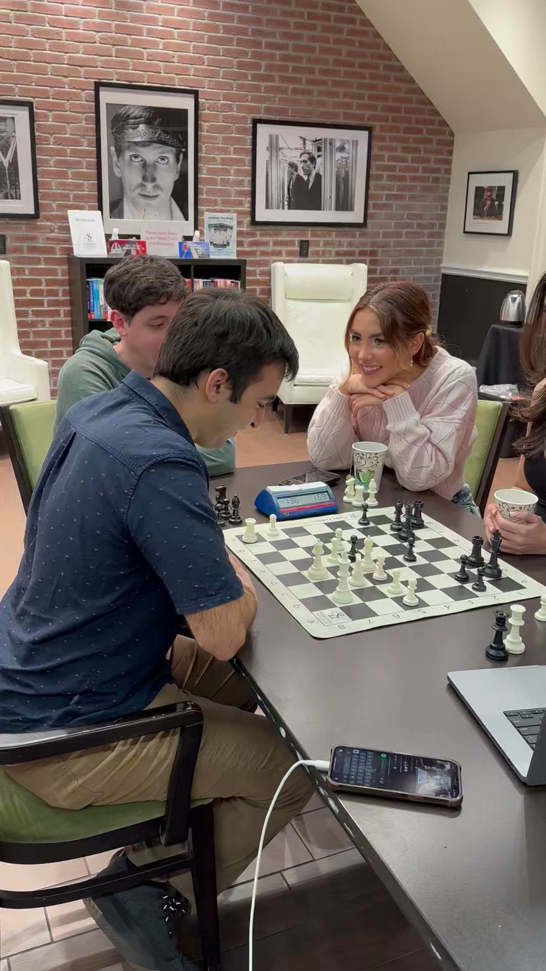 GothamChess on X: Oh no my favorite streamers  / X