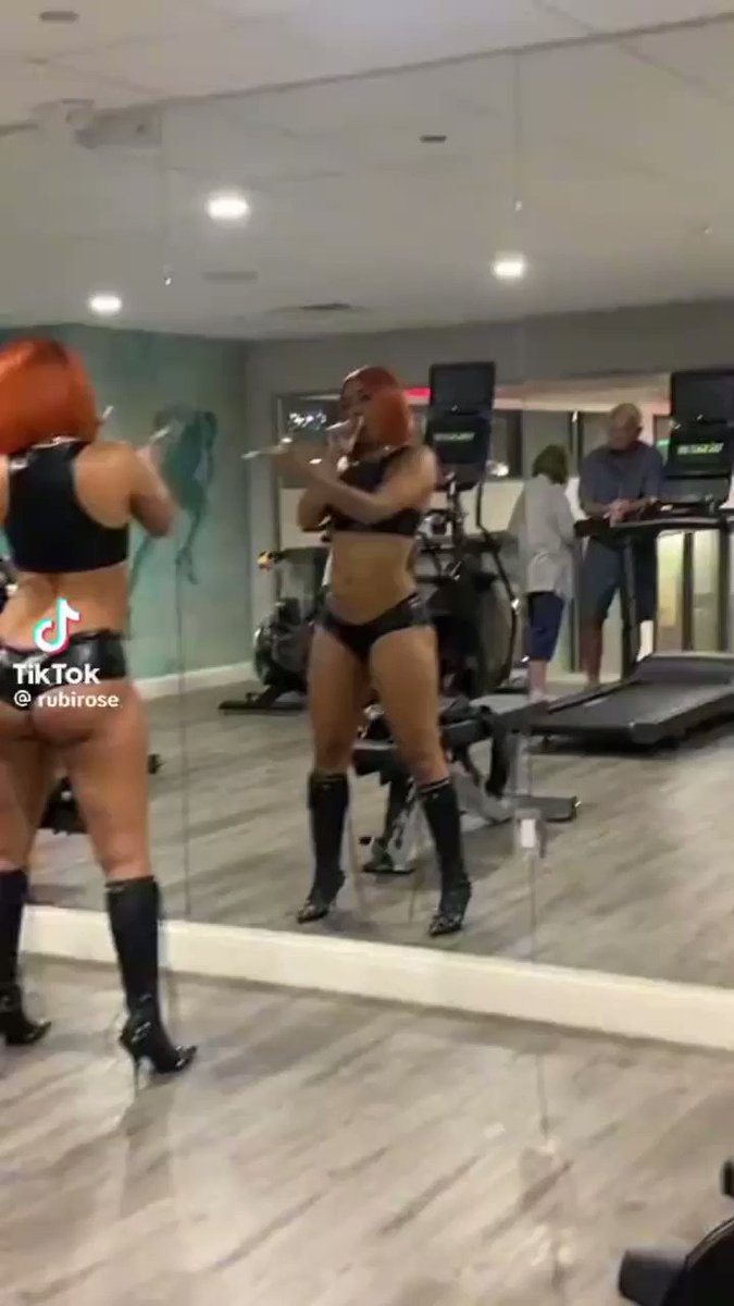 @AvgAsianJoe248s video Tweet