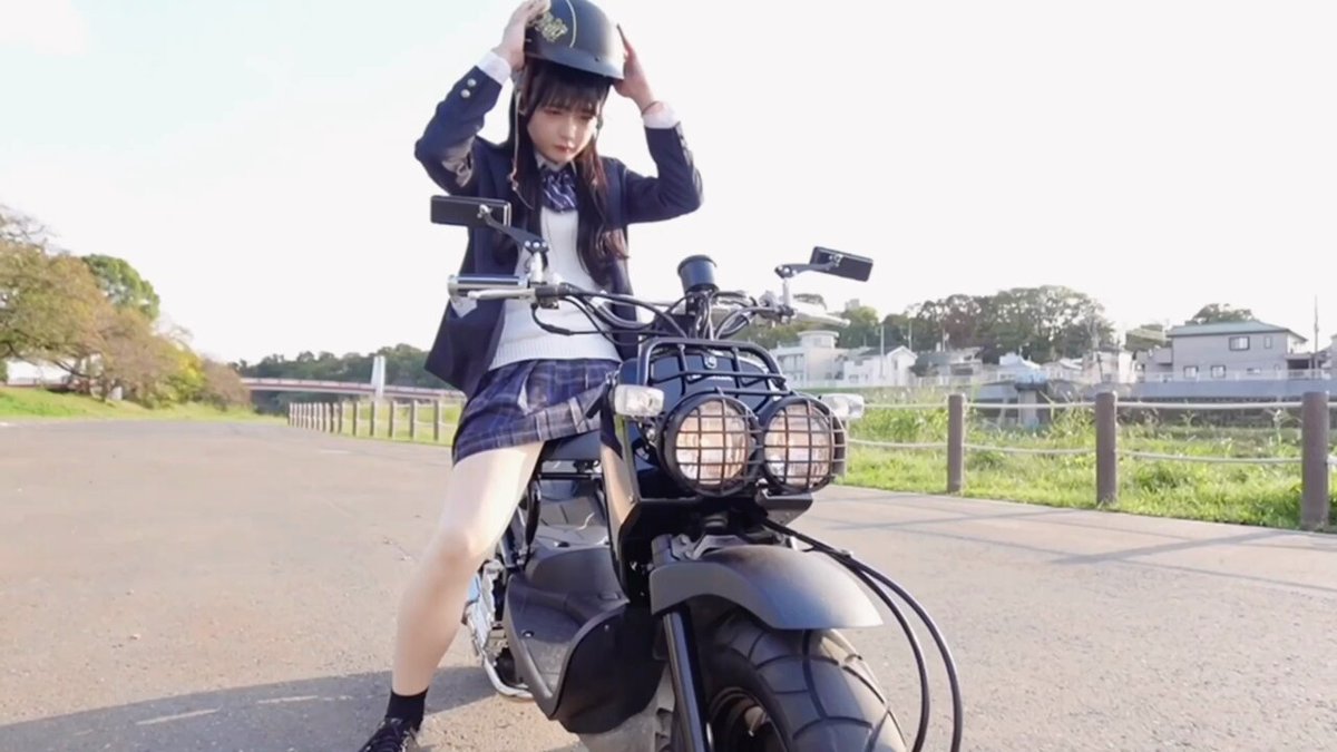 バイク買ったらテンション高くなり過ぎてカオス空間生まれたwww