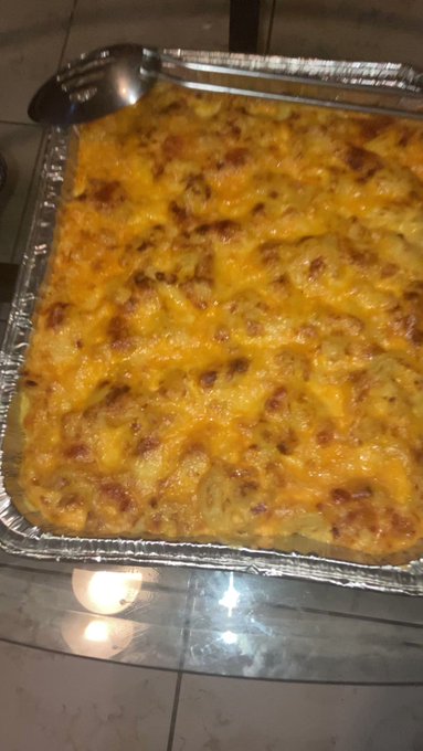 1 pic. Y’ALL MY MAC TURNED OUT SO GOOD https://t.co/E8NEGDkXsc