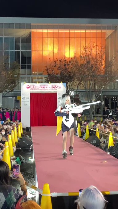 コスプレイヤーすやのTwitter動画2