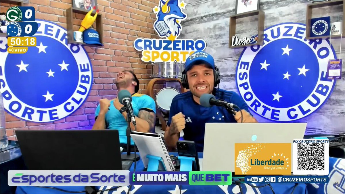 Cruzeiro Esporte Clube - 1T, 0' - Bola em jogo! ⚽️ VAMOS, CRUZEIRO! 🦊💙  #CRUxOFEC, 0x0 #DiaDeCruzeiro #CruzeiroCentenario 📺 Ao vivo:  bit.ly/Live-CRUxOFEC