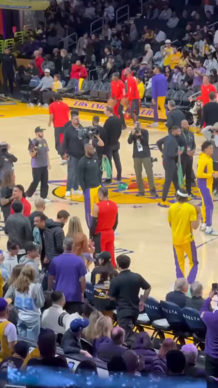 Lebron James Dillon Brooks Pregame Conversation Shop head.hesge.ch