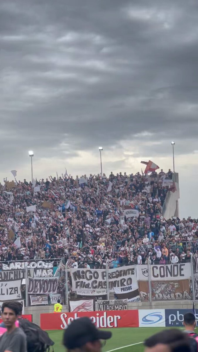Club Atlético Platense on X: 😄🤍🤎🦑 / X