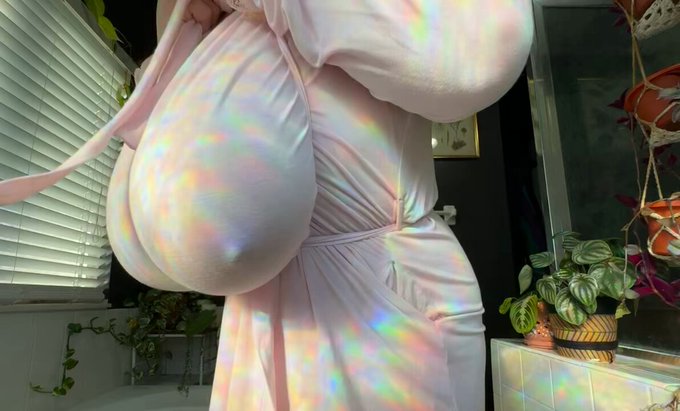 Gwy_ther’s pics and videos