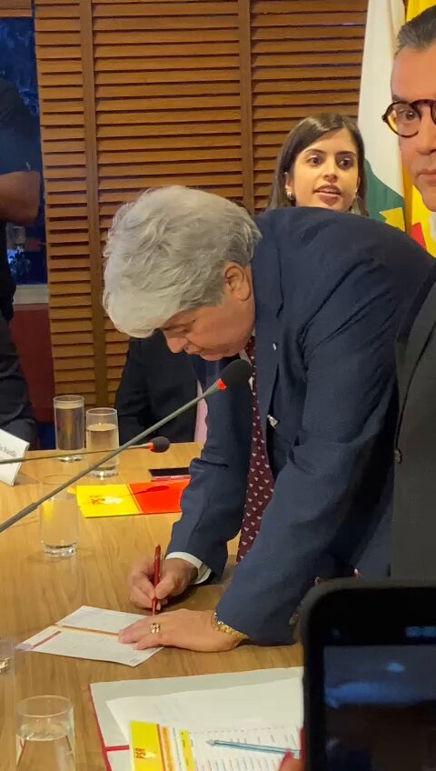 Camarote da República on X: 🇺🇸🇺🇳 EUA VETADO NO CONSELHO