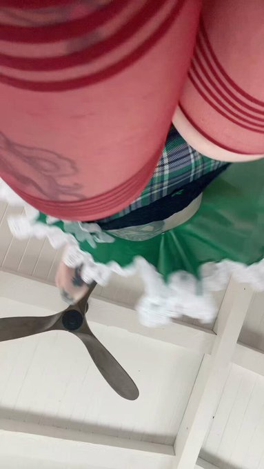 So sorry! 🎁 https://t.co/R2RzjcCBbQ