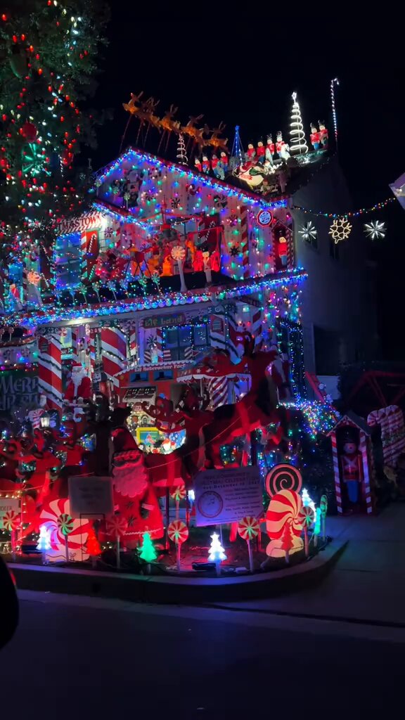 Unveiling Orange County's Best Christmas Lights Bainbridge Ave in
