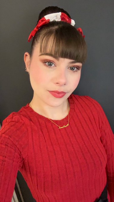 Merry christmas  Big Kiss https://t.co/MjHhcEy3dp<a href="/tag/mvsales"class="tags"><span>#mvsales</span></a>