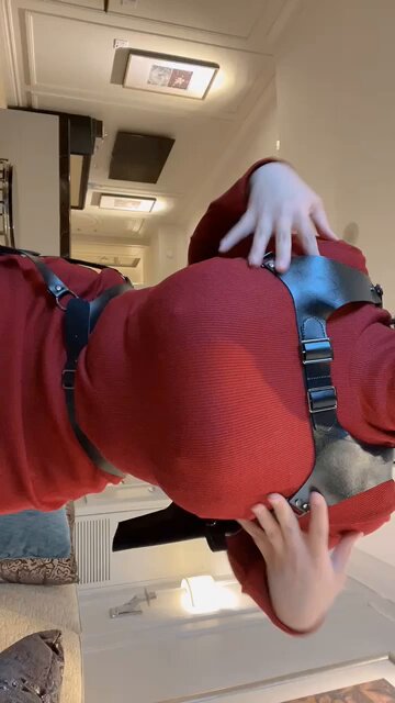 Ada cosplay looked so good on me 😔🙏🏻 https://t.co/HEEqe8rKic