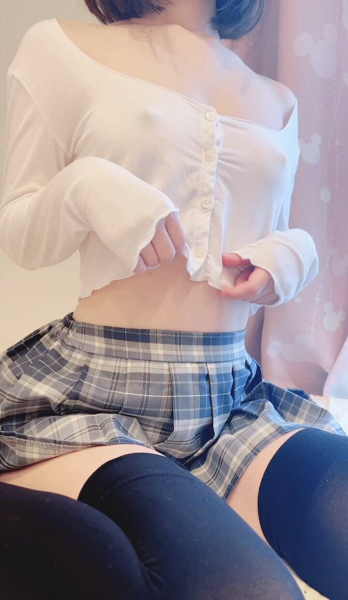 もみじさんのエロ画像、2023年12月31日07時42分54秒に投稿
