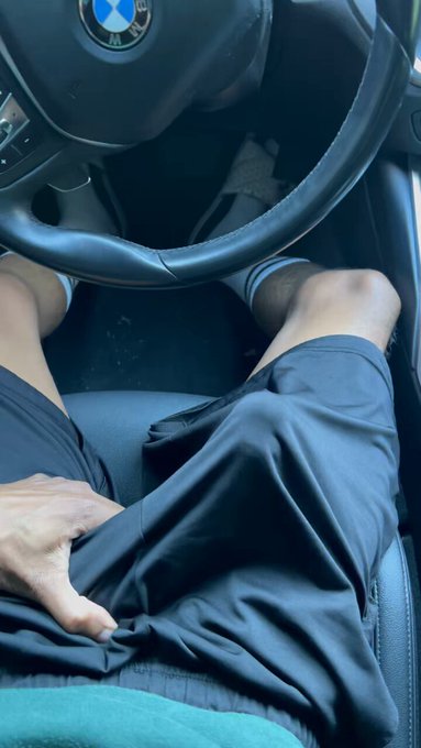 Would you suck it in my car?  https://t.co/L0FtKjLMgB https://t.co/qaJiTHrPwj