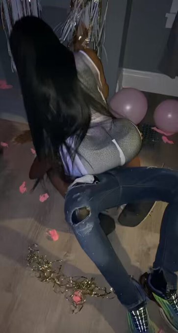 My bday better be lit this year April 4th https://t.co/7hZmVR88bV