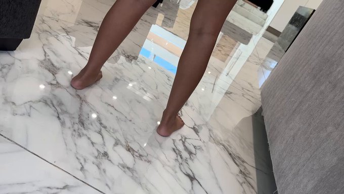 Fuck me like you mad at me babyyy https://t.co/W8OXcll6vI