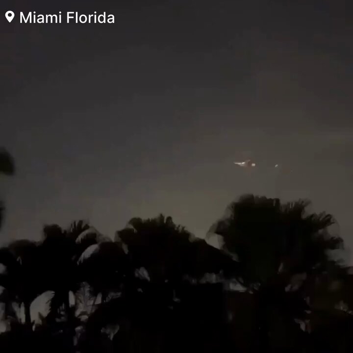 [爆卦] 波音飛機747-8  空中起火