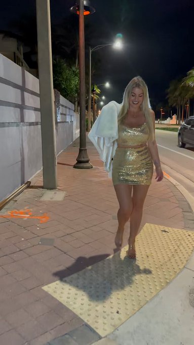 Date night &hearts;️ https://t.co/BfsYp9crXg<a href="/tag/nurse"class="tags"><span>#nurse</span></a><a href="/tag/weekendfun"class="tags"><span>#weekendfun</span></a>