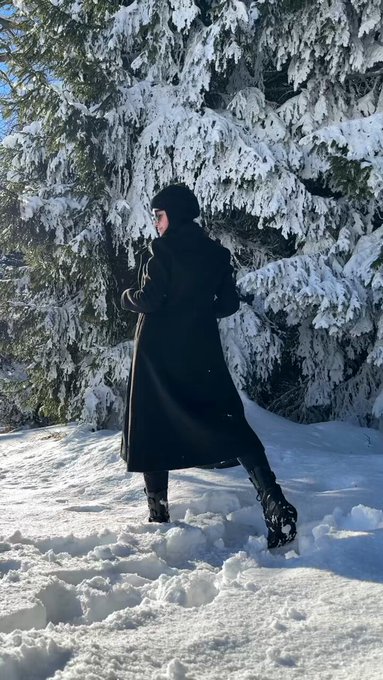 Enjoying the weather ❄️ https://t.co/tQM40NtsfX