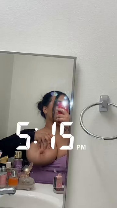 Who is accepting snaps like this? https://t.co/FsaMhLkfWr