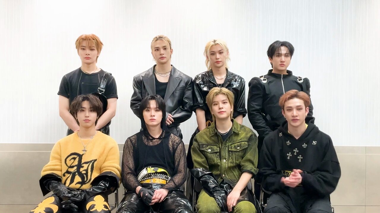 Stray Kids Japan Official on X: Stray Kids Japan Official on X: