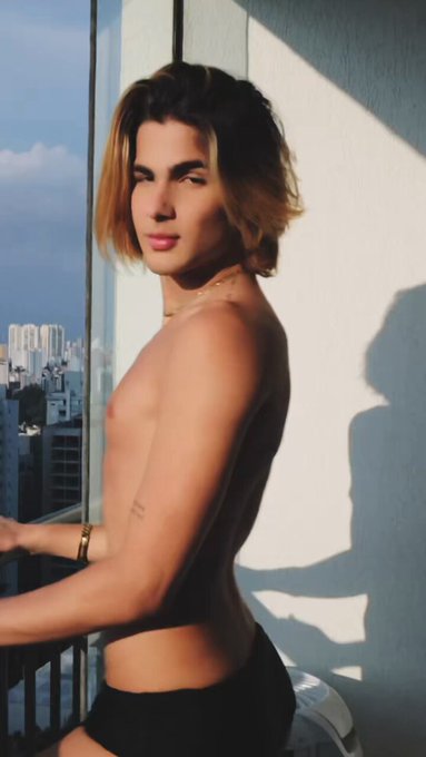 🔥 https://t.co/aUtYr72CEG