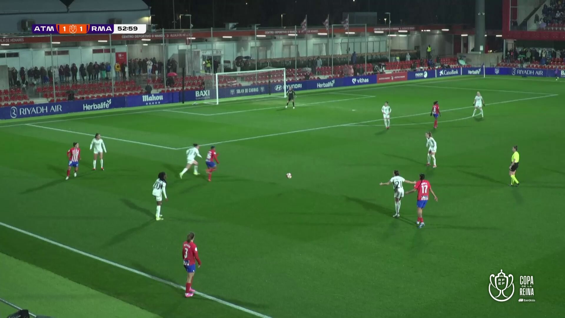 🚀 ¡¡𝗚𝗢𝗟𝗔𝗔𝗔𝗭𝗢!!Eva Navarro se la acomoda en la zurda y la manda al fondo de la red. 🔴⚪️ ¡Se vuelven a poner por delante las colchoneras en el marcador!🆚 @AtletiFemenino - @realmadridfem I 2-1 I 53'📺 @teledeporte#CopaDeLaReina I #FutFemRFEF