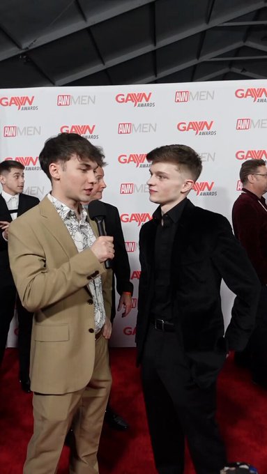 Repost if you think @itsjakepreston should top me ? https://t.co/UFRxegZpSR