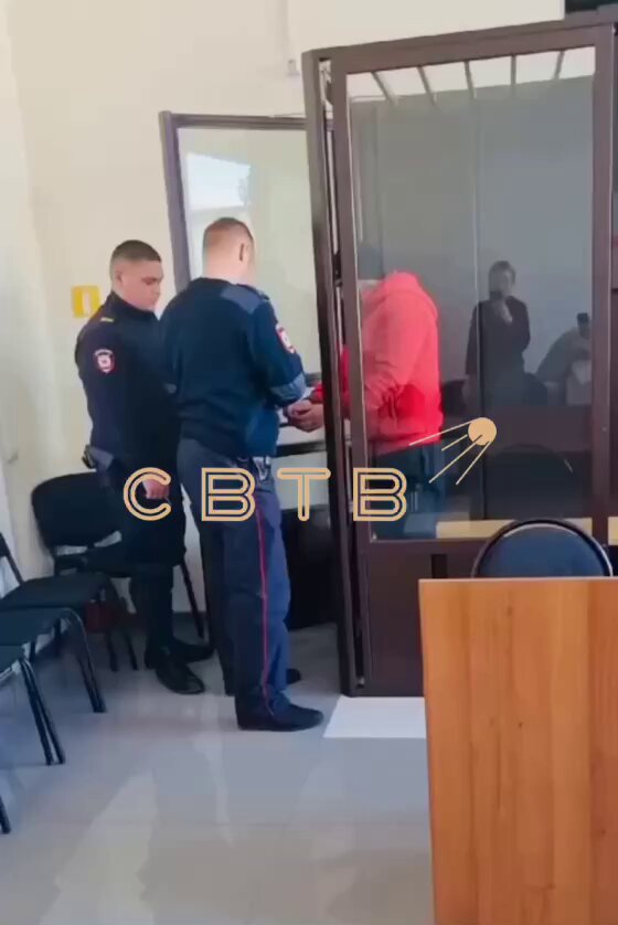 Әкесі қызына секс