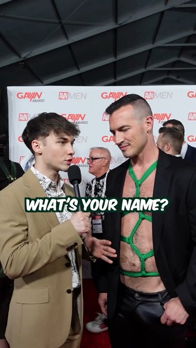 Derek Kage knows his positions well @DerekKageXXX https://t.co/JlN54n3AjB