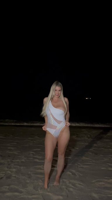 Listen to the sounds of those waves! https://t.co/nd6QIhZMQP<a href="/tag/natural"class="tags"><span>#natural</span></a><a href="/tag/mombod"class="tags"><span>#mombod</span></a><a href="/tag/over40"class="tags"><span>#over40</span></a>