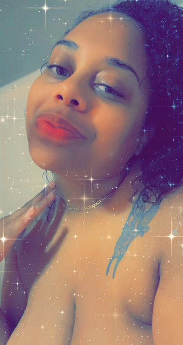 Good Morning Daddy 💋 https://t.co/7jG1EjSsH9