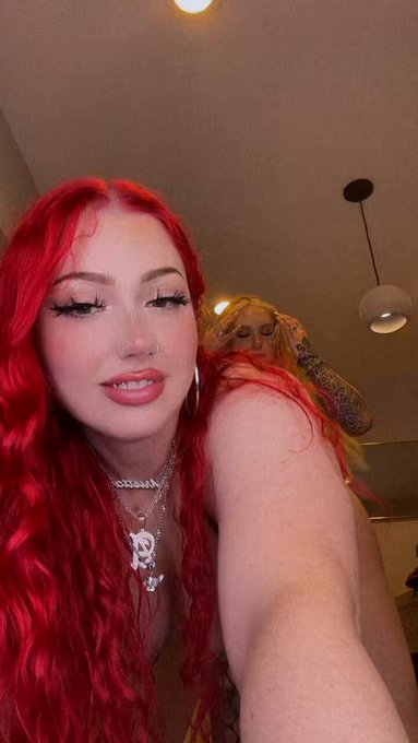 POV: you’re invited to girls night ? https://t.co/76lLulqx6n