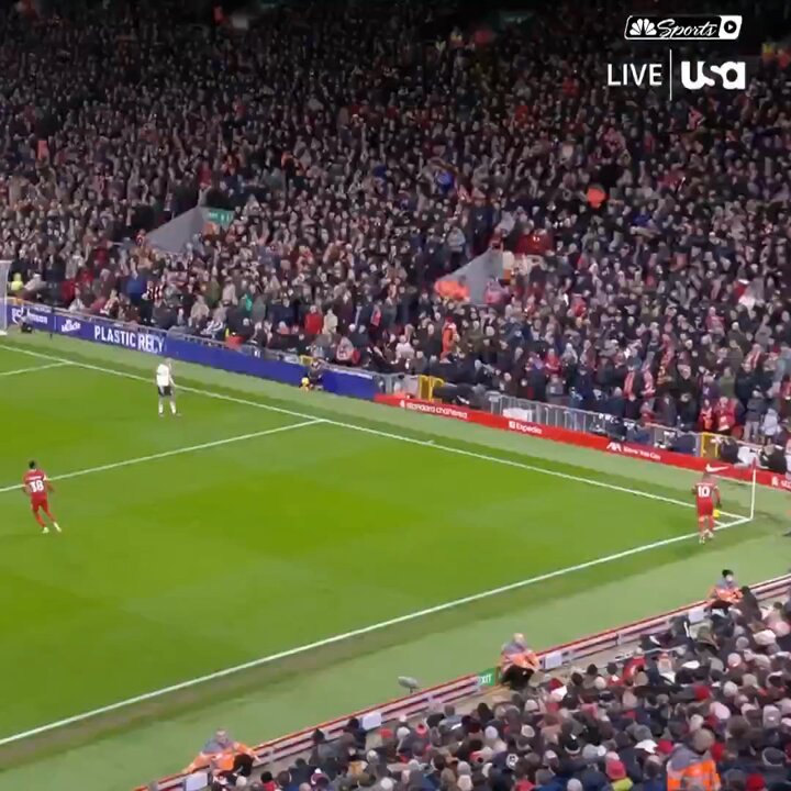 In a flash, Liverpool lead!Two goals in as many minutes have turned the game around. 🔴📺 @USANetwork