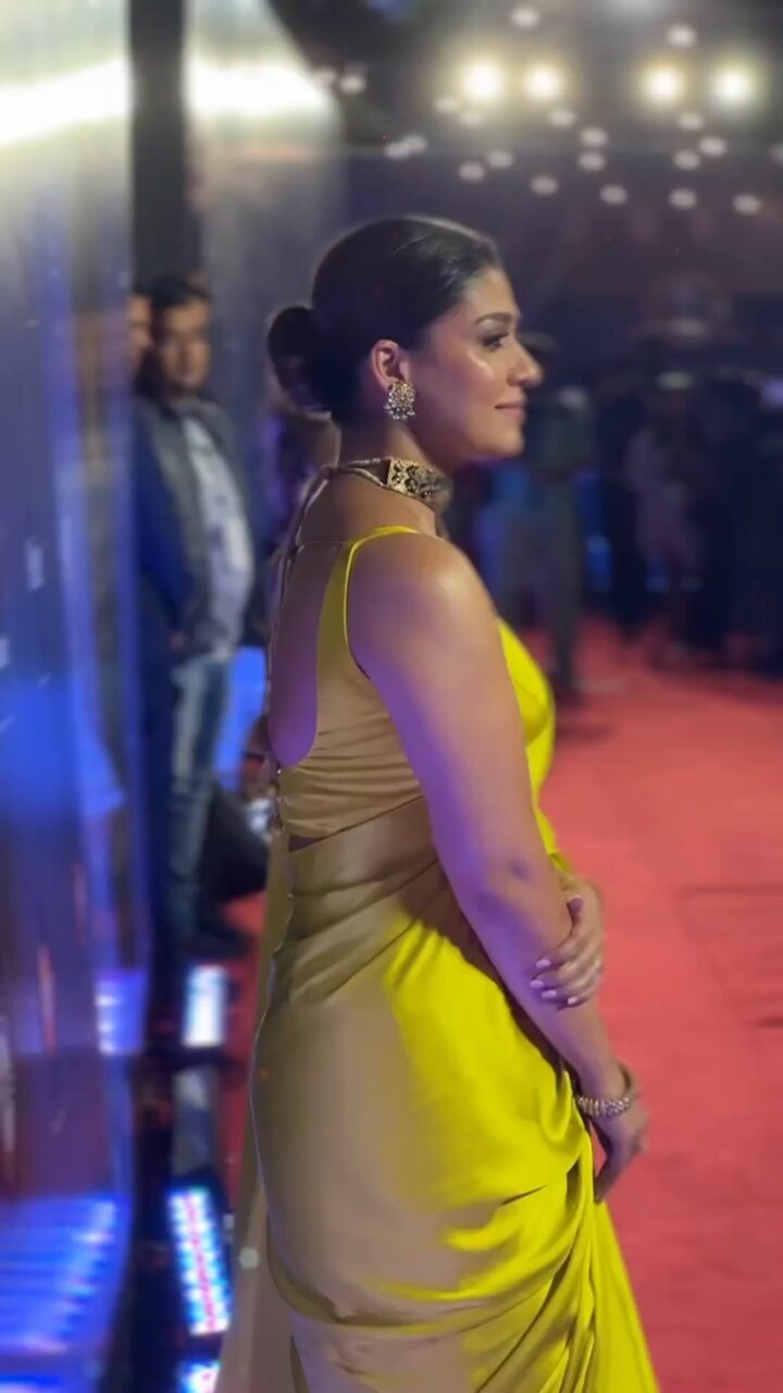 @NayantharaUs video Tweet