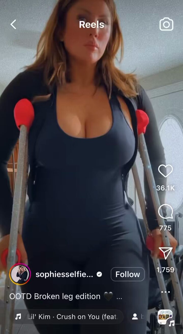Sophiesselfies leaked