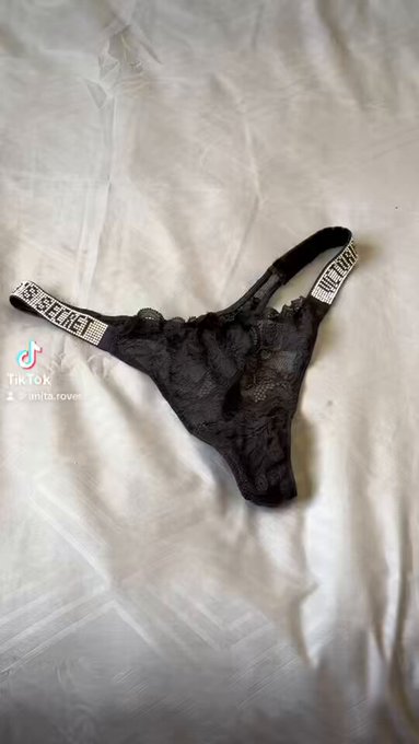 RT et viens demander ta photo sur mon OF qu’avec le plug ? 
ACCÈS FREEEEE ⬇️⬇️⬇️

https://t.co/Pu08S3bRqk