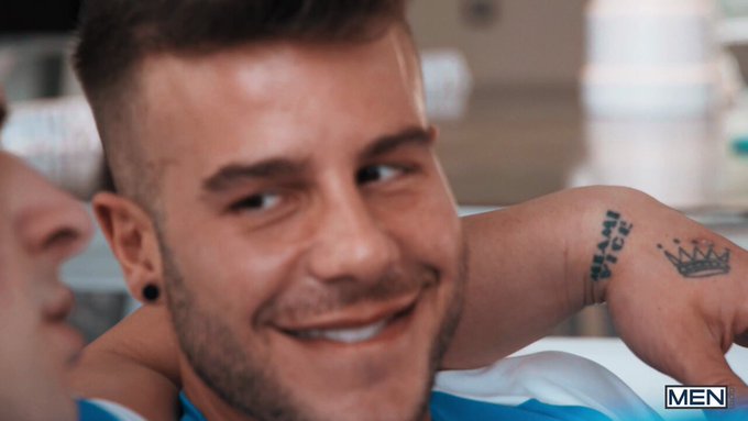 I tried to be Sporty… but i was more horny.. ? Specially with @Malik_Delgaty 
My new incredible scene