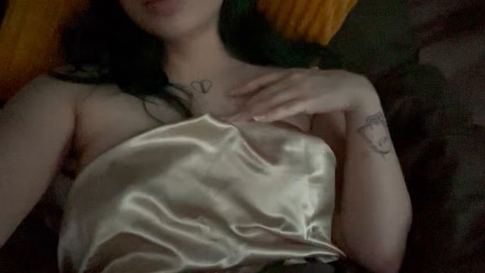 I wondErrrrrrrRrrrr (ㅅ&acute; ˘ `)ꨄ https://t.co/a6dUHlspex<a href="/tag/attackontitanfinalseason"class="tags"><span>#attackontitanfinalseason</span></a>