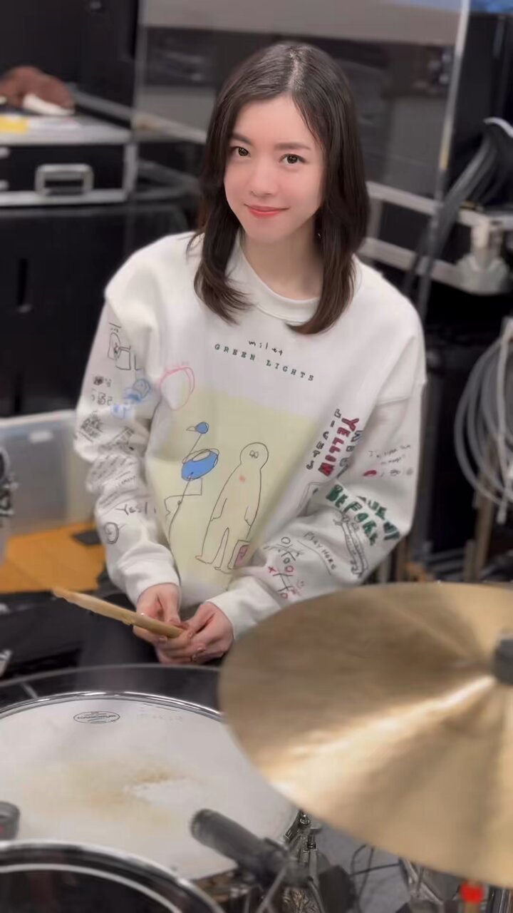 milet 「GREEN LIGHTS」スウェット