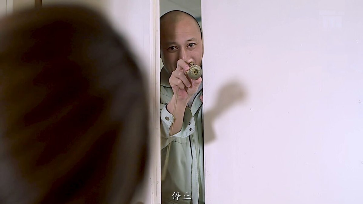 「长视频」经典漫改,时间停止强奸老师,在教室操完老师后解除时间停止,让老师一丝不挂的在学生前展示她的巨乳