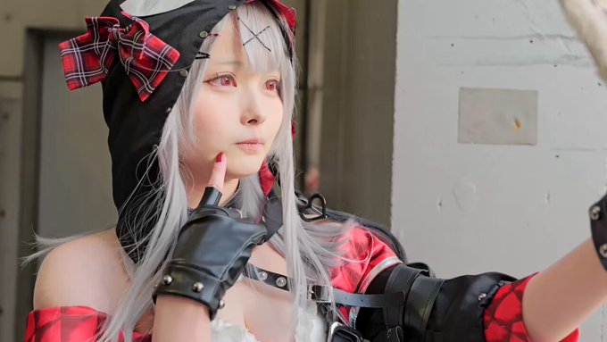 コスプレイヤーすずらのTwitter動画5