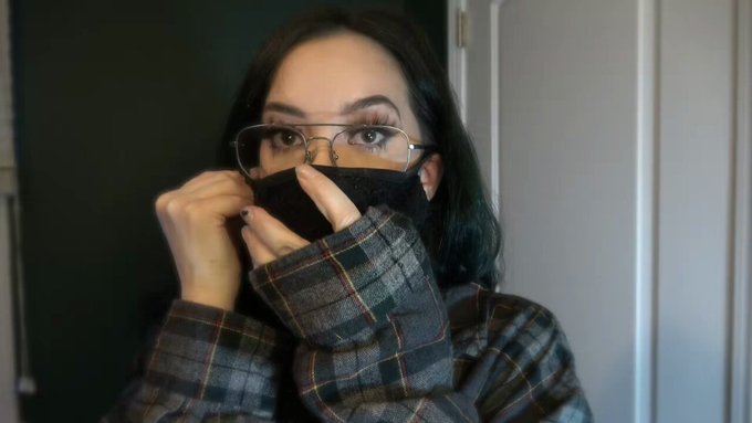 guys please be safe out there https://t.co/Gfsn51DsoD