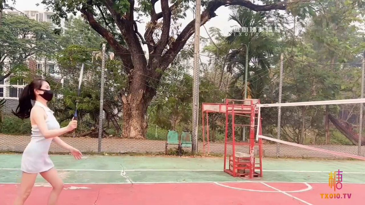 【
短视频】羽毛球女神打完羽毛球后继续性爱运动