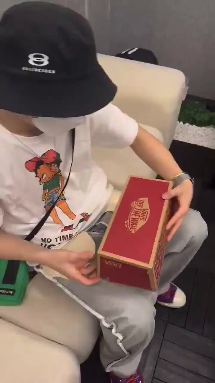 即日発送 JAPAN BOBBY OFFICIAL  X: on アイドル