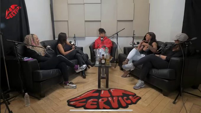 &ldquo;Why don&rsquo;t you do G/G scenes?&rdquo;   Tune into my interview with @aylipservice if you haven&rsquo;t already 🤍 YouTube: