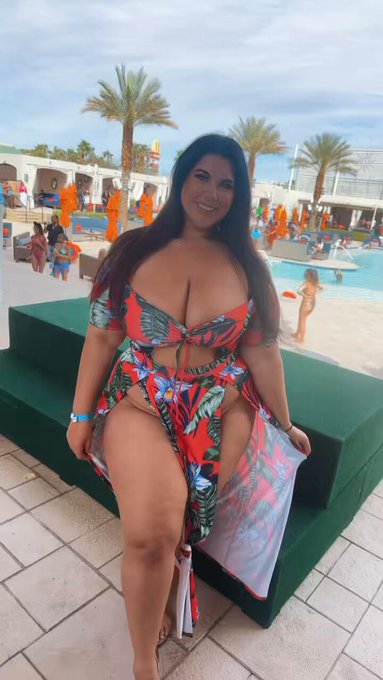 Do you follow me on all my ?️ platforms? ? ?? #BriellaBardot #ButterCream19 #BBW #Curves https://t.c