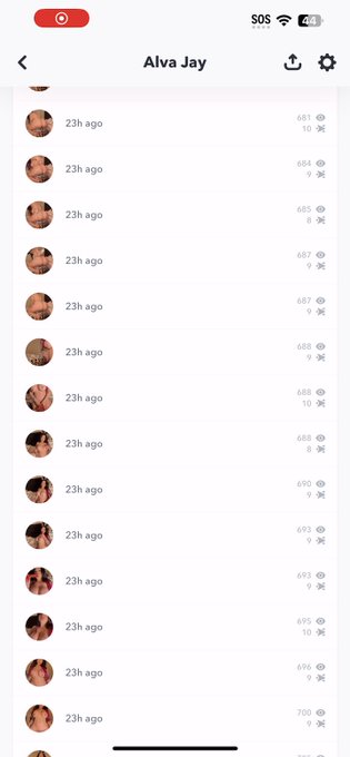 1 pic. 900 members ?? dm me to join (it’s not free bby) https://t.co/LOmWSxd2g8